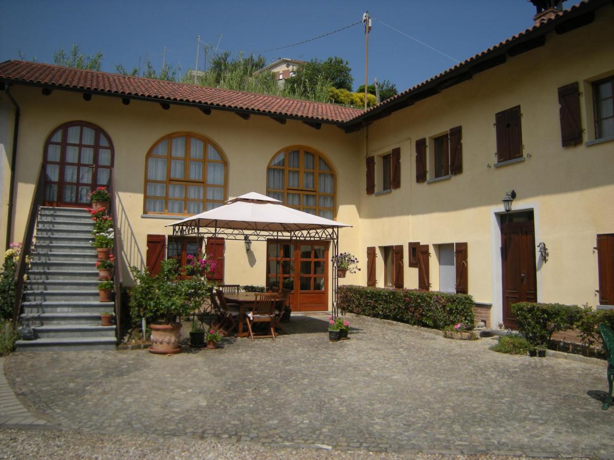 Casa Fonda- Piemonte Acomodação com café da manhã Mango Exterior foto